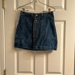 Denim skirt with button front close